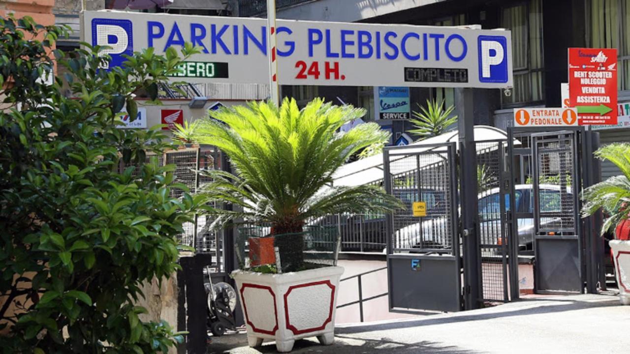 Residenza Plebliscito Apartment Naples Exterior photo